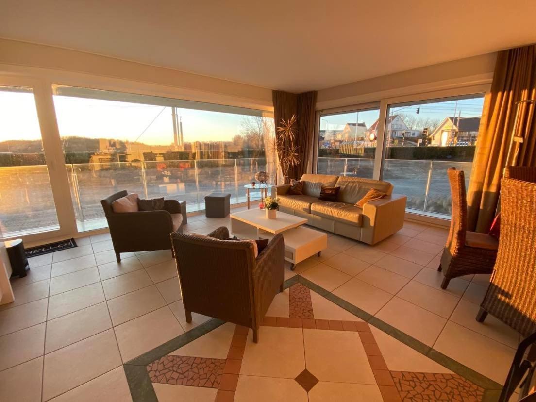 Seadream - Modern, Sunny With Big Terraces & Open View - Very Close To Sea, Beach, Shops, Restaurants & Beach Bars นิวว์ปอร์ท ภายนอก รูปภาพ